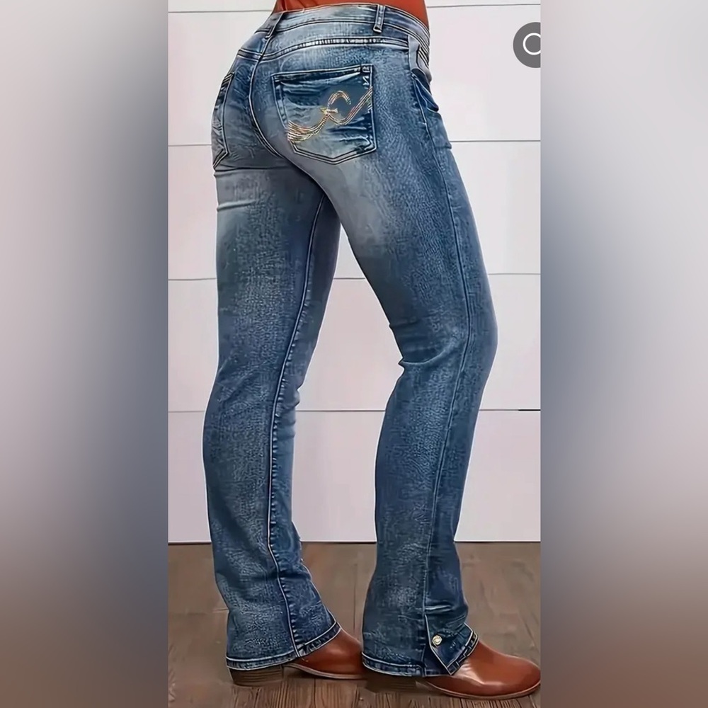 New jeans. Nice button detail on bottom